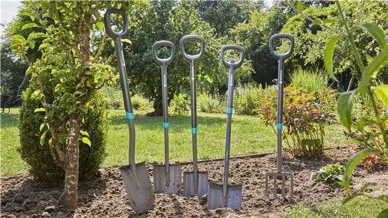Range of Gardena ErgoLine Digging Tools