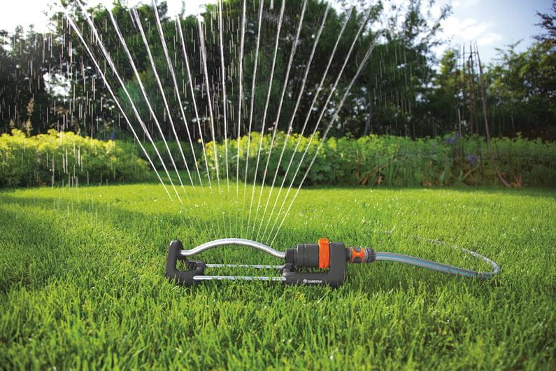 Hozelock Gardena Oscillating Sprinkler Aqua S for Lawn Irrigation 
